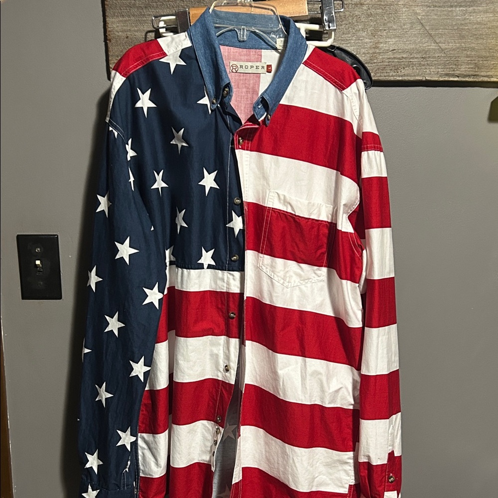 NWOT July 4th Western Roper Stars and Stripes Button-Up Men’s shirt